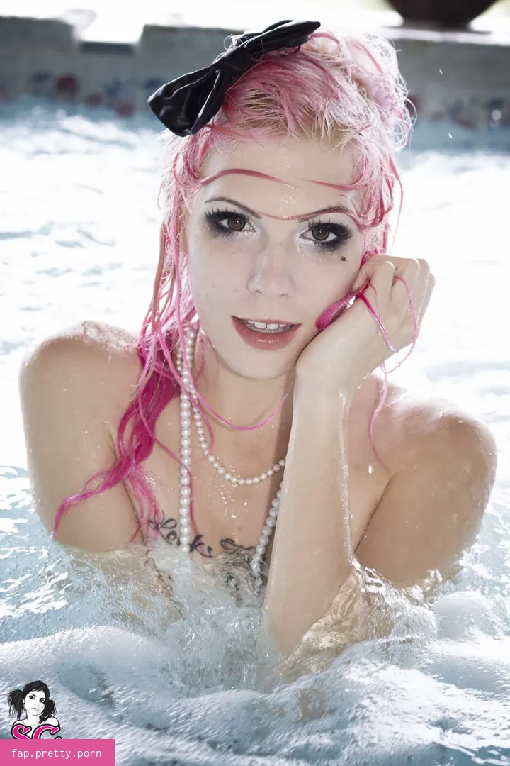 Laneychantal - Photo #44