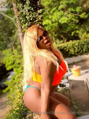 larissaclosetransex