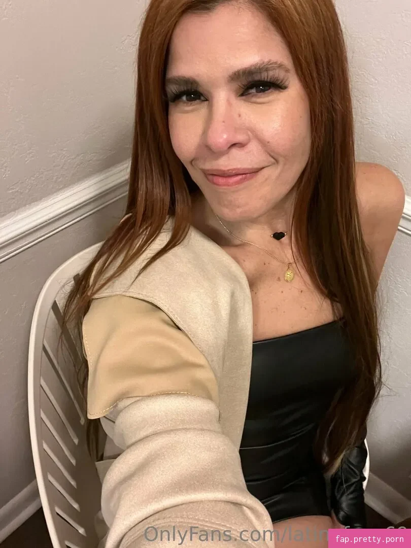 latinafoxy69 - Photo #35