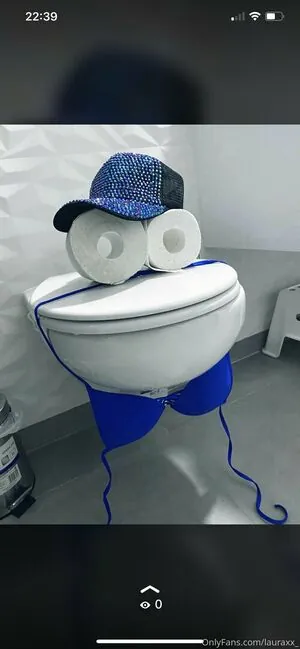 laurabae_