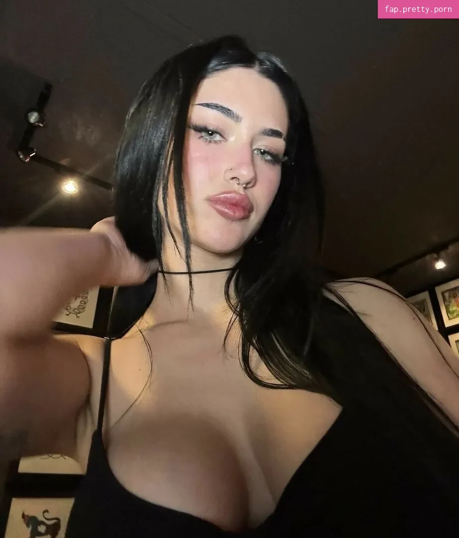 Laurenluvr - Photo #01