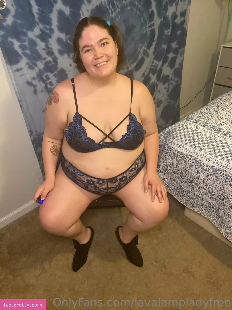 lavalampladyfree - Photo #15