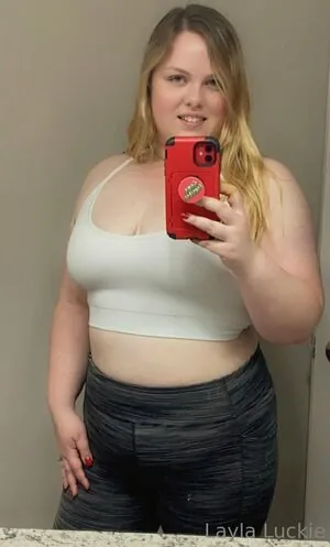 laylaluckie24