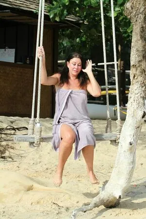 Lisa Appleton