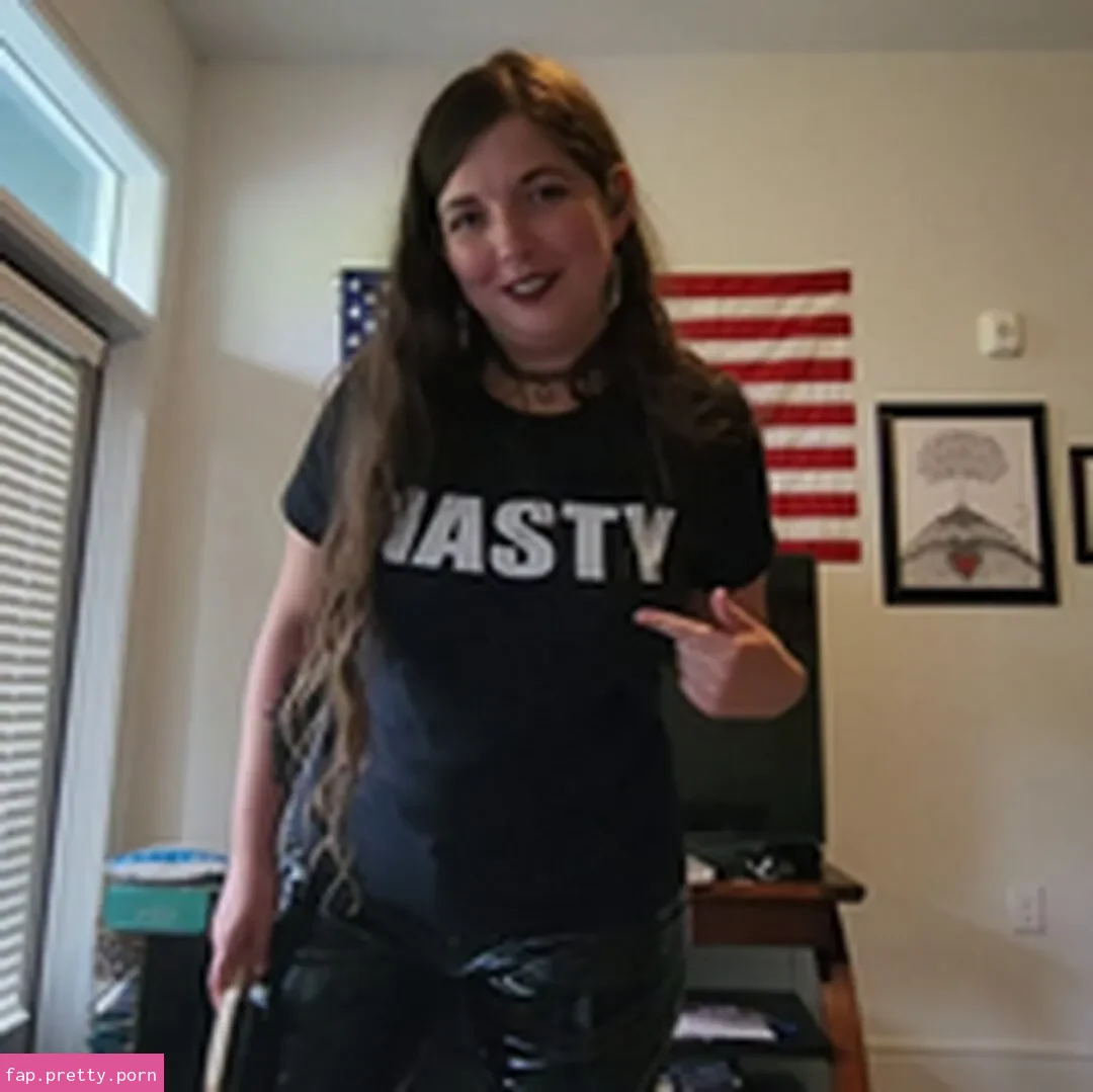 Lisa ASMR - Photo #09