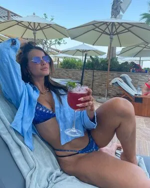 Lais Bianchessi