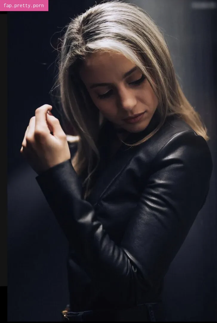 laure_bv - Photo #64