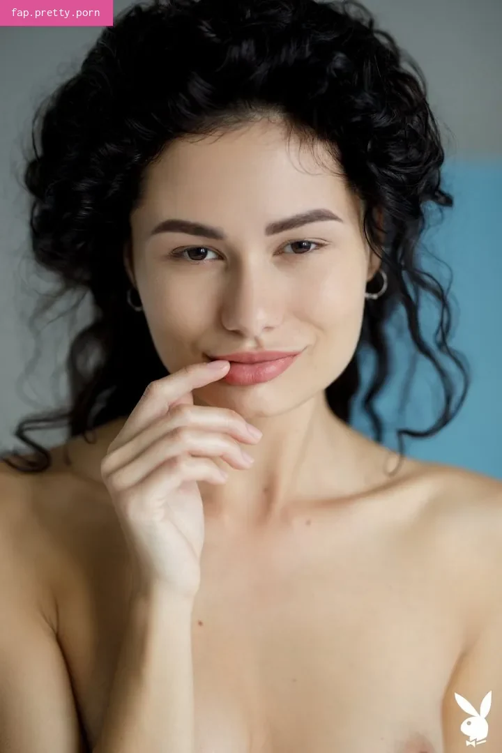 Layla Balan - Photo #35