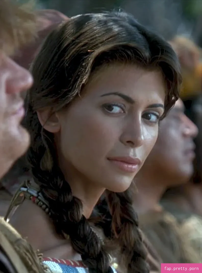 Lisa Barbuscia - Photo #13