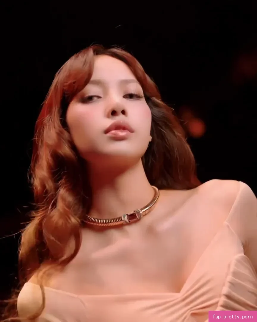 Lisa Blackpink - Photo #17