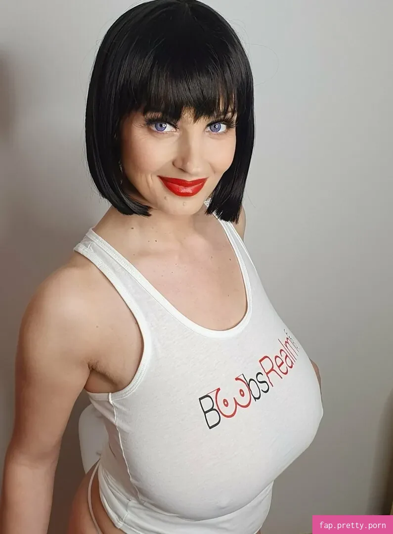 Lisa Bukawski - Photo #61