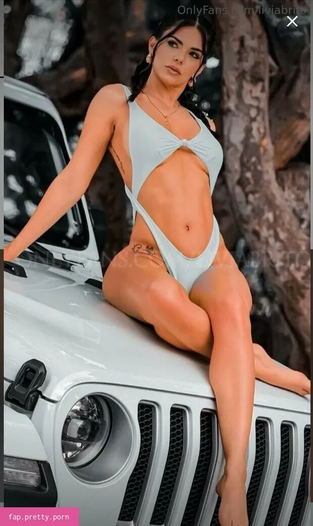 Livia Brito - Photo #56