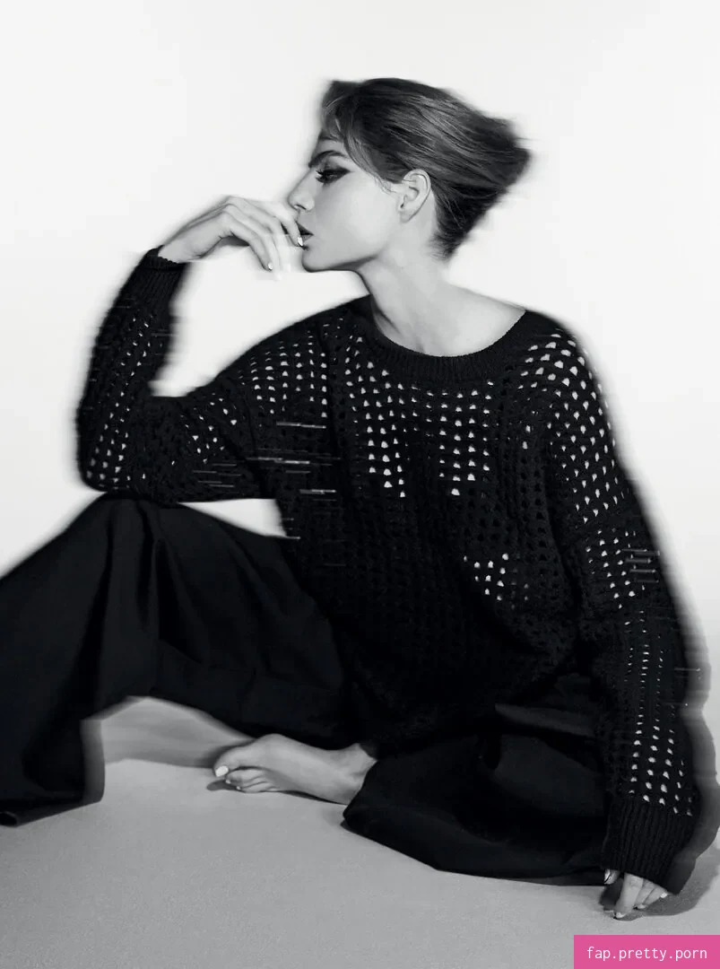 Lucy Boynton - Photo #42