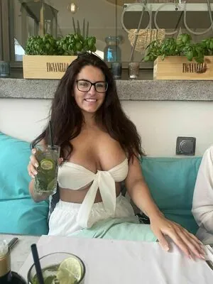 Lynsey B