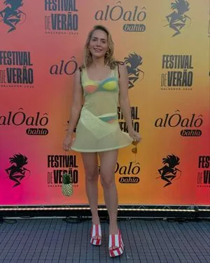 Leticia Colin