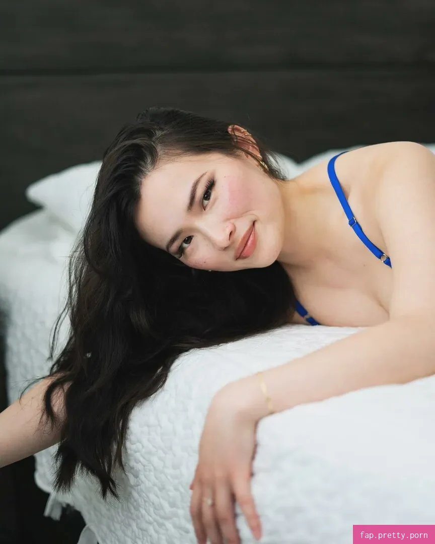 Liana Chau / liana_del_rey - Photo #10