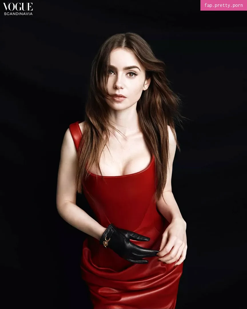 Lily Collins - Photo #58