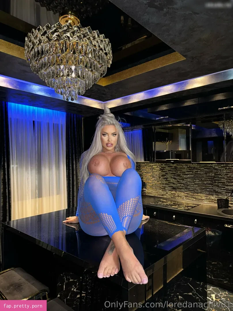 Loredana Chivu - Photo #56