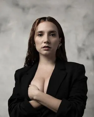 Lorena Comparato