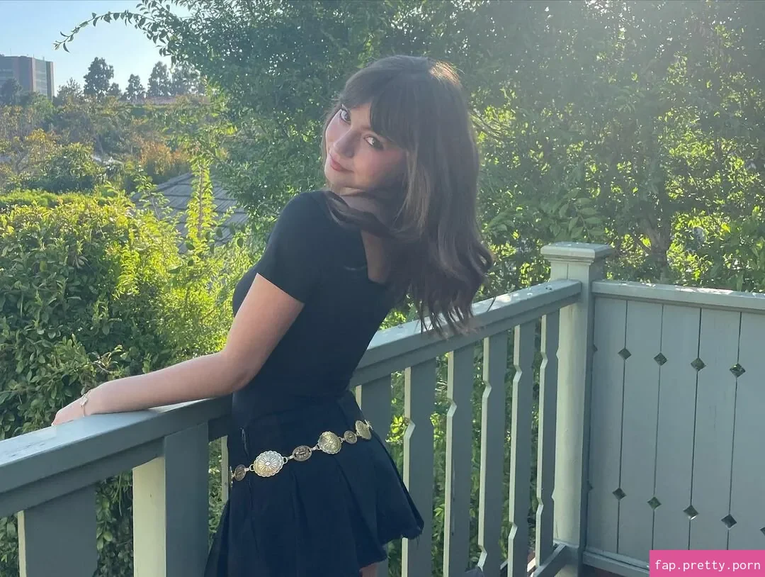 Lauren Donzis - Photo #20