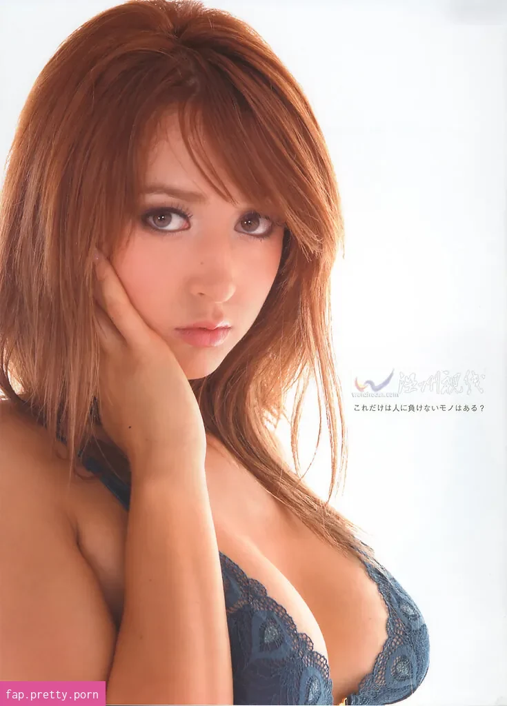 Leah Dizon - Photo #23