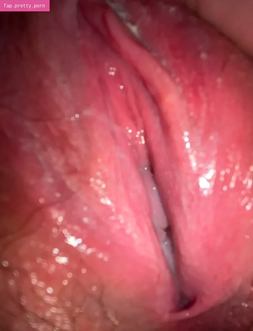 Leahhenden1 - Photo #09