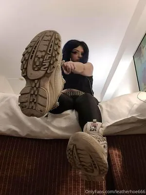 leatherhoe666