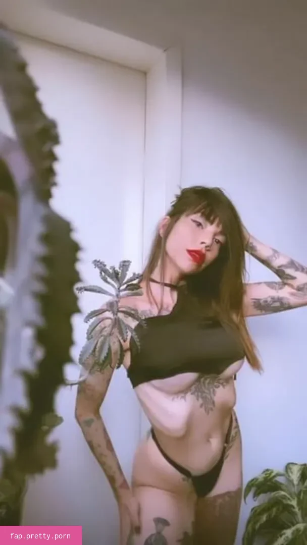 lellycristie - Photo #08
