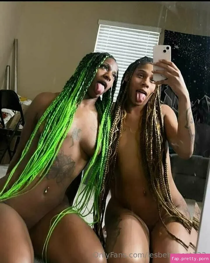 lesbehonest123 - Photo #07