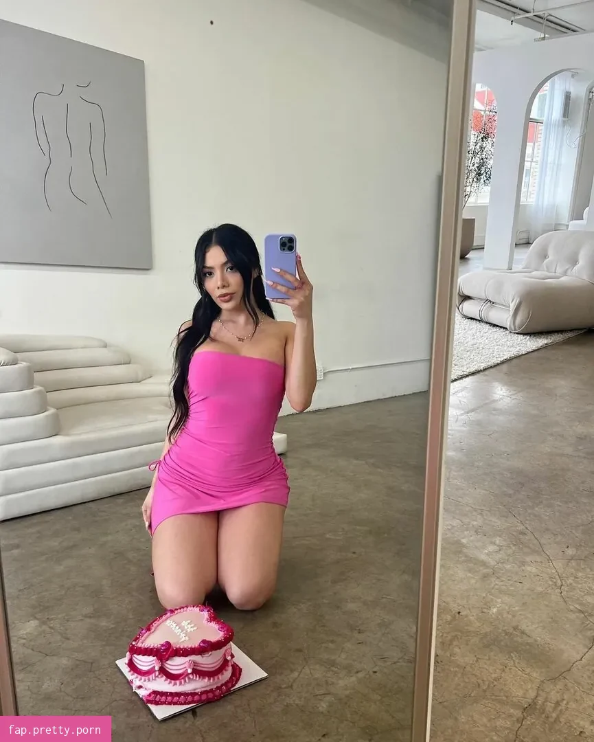 leshlieguerrero - Photo #21