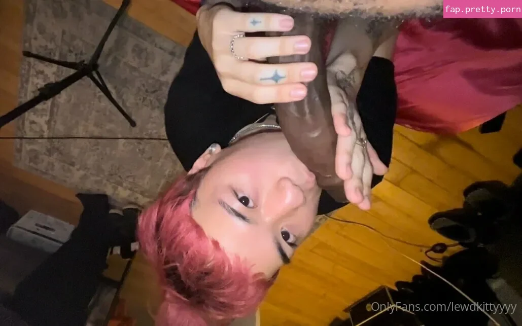 lewdkittyyyy - Photo #98