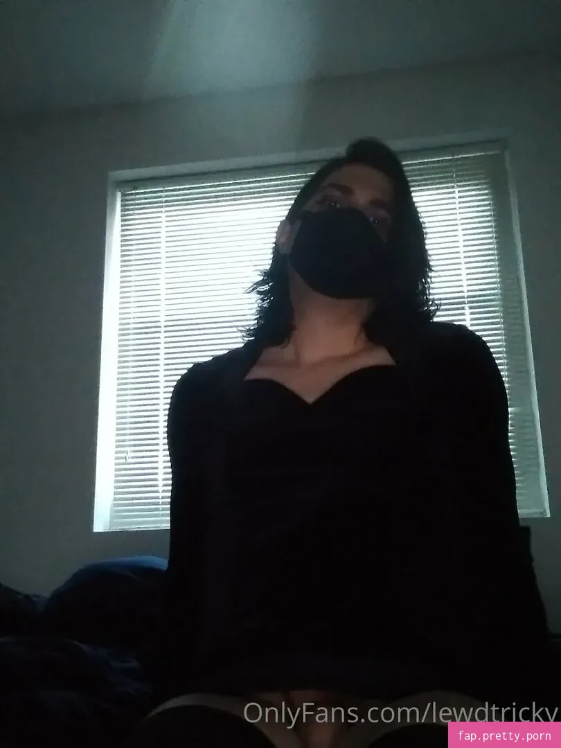 lewdtricky - Photo #17