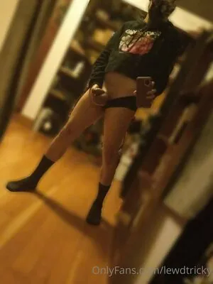 lewdtricky