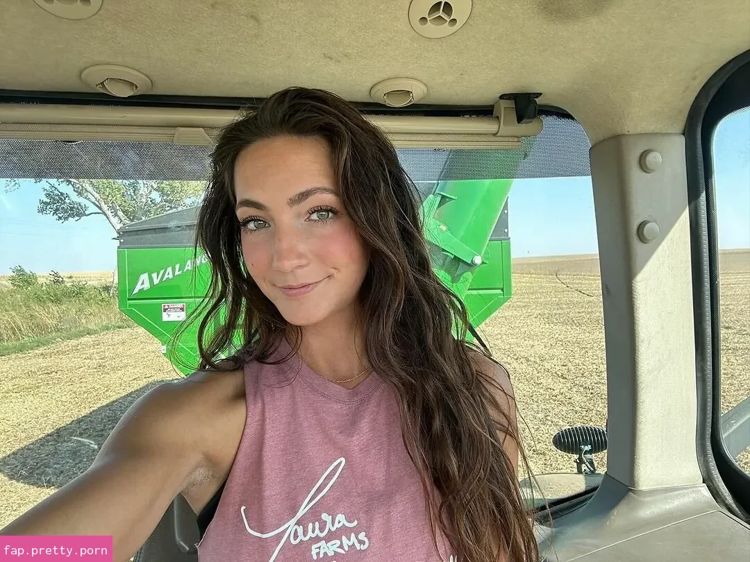 laura_farms - Photo #05