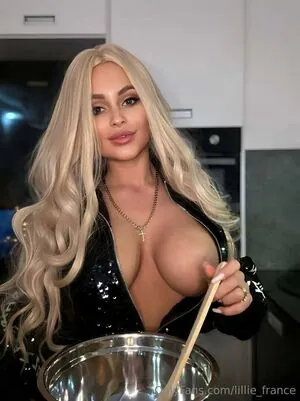 lillie_france