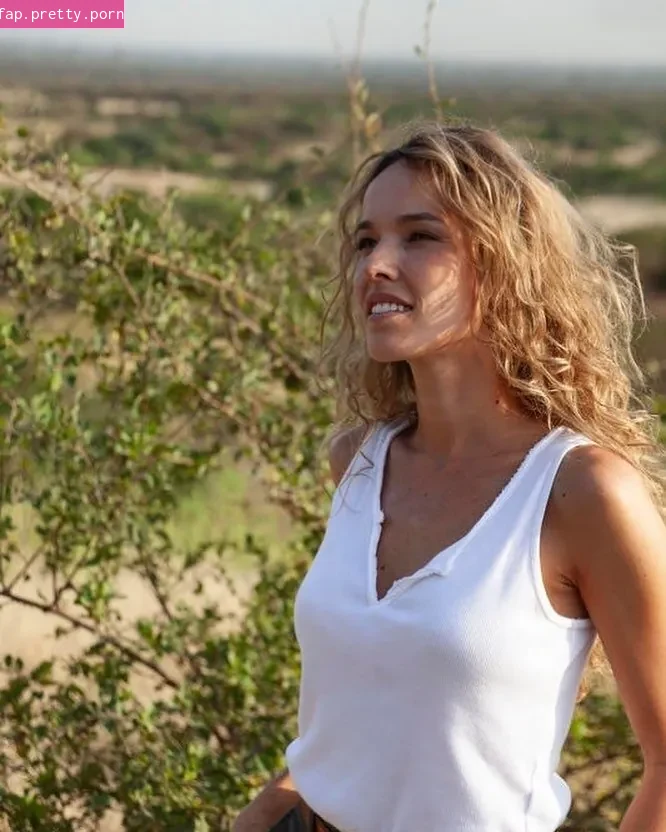 Élodie Fontan - Photo #34