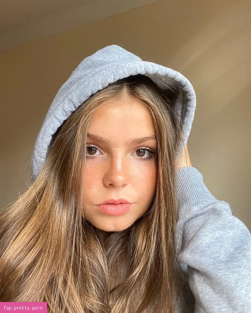 Lena Gross - Photo #62