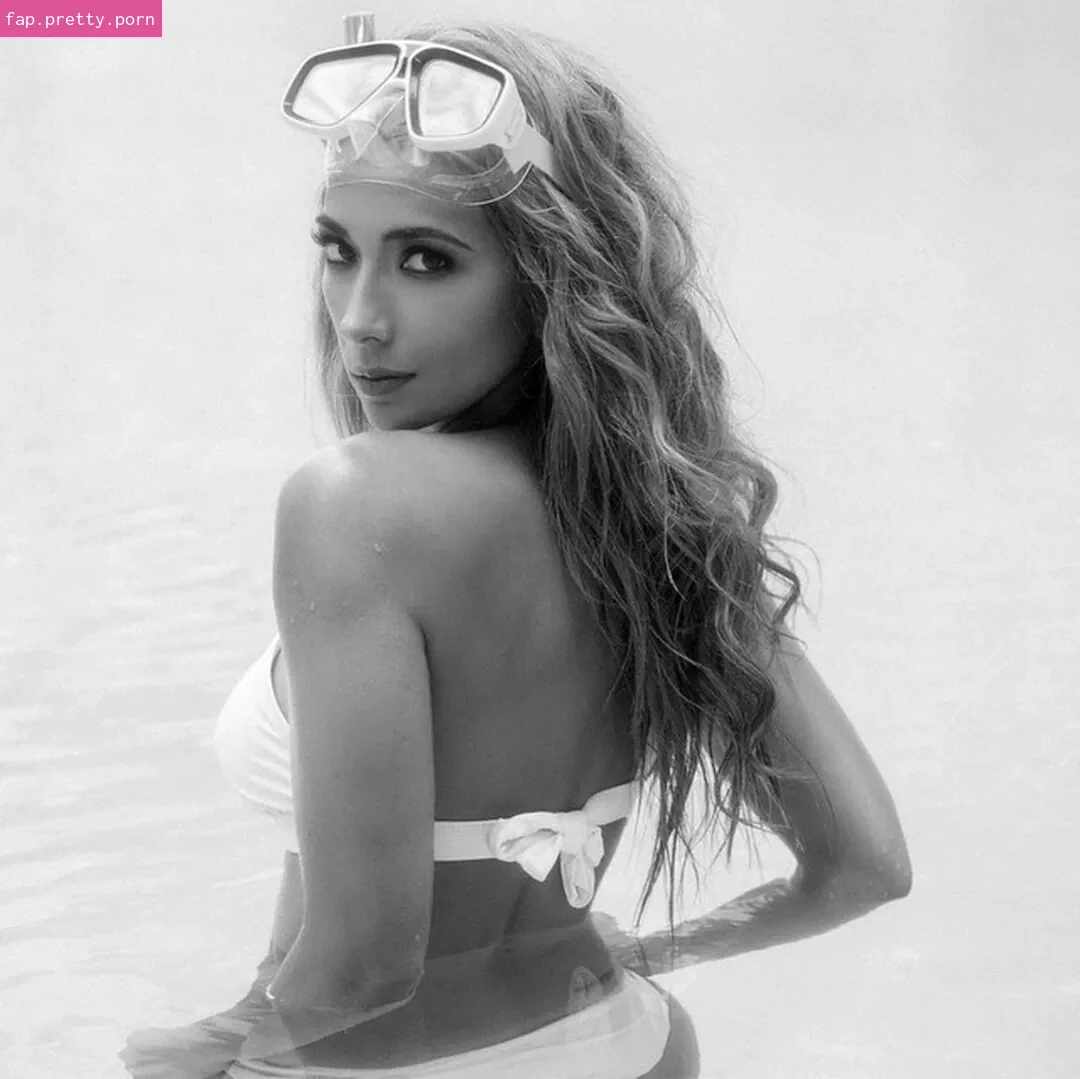 Lívia Gullo - Photo #28