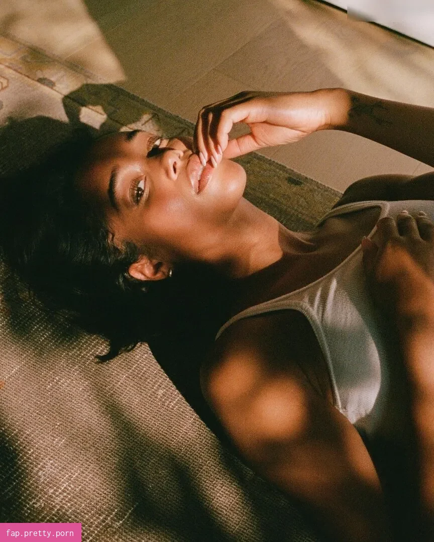 Laura Harrier - Photo #04