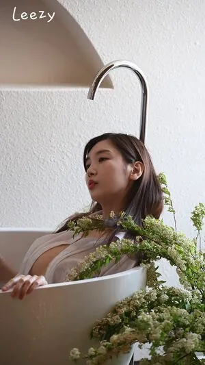 Lee Haein Leezy