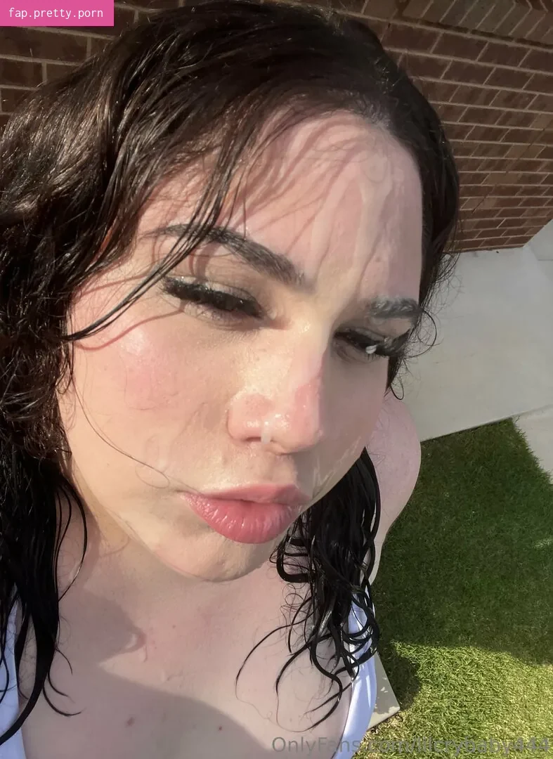 lilcrybaby444 - Photo #14