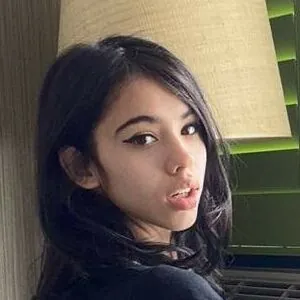 Lilpeachbutt69