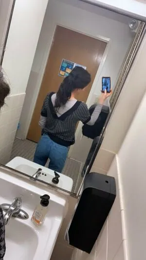 lilrosiedoll