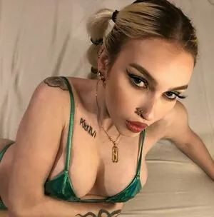 _lilsauvage_