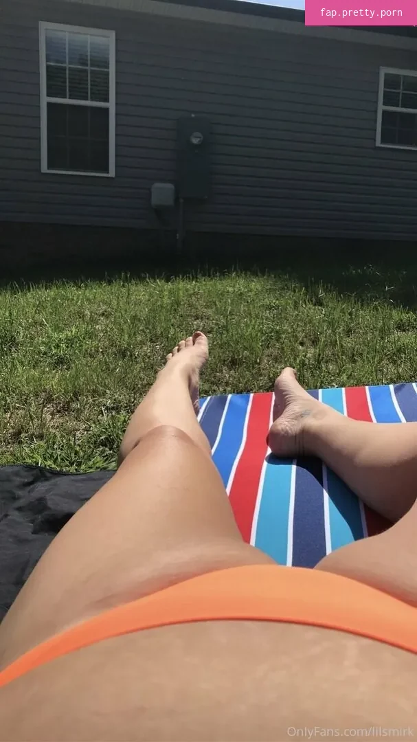 lilsmirk - Photo #16