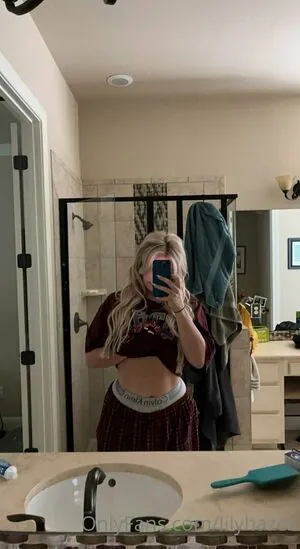 lilyhazex