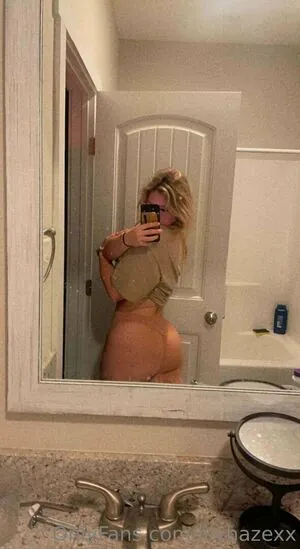 lilyhazexx