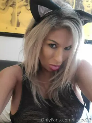 lilylee23