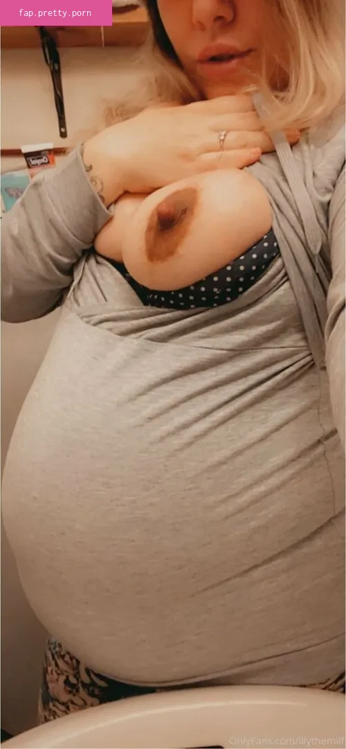 lilythemilf - Photo #08