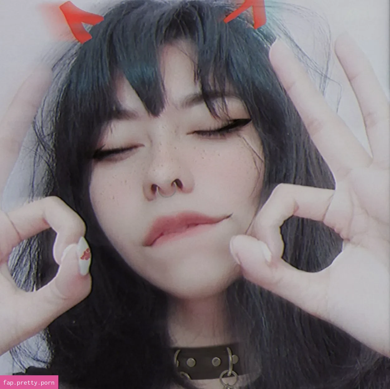 Lilywaifu - Photo #12